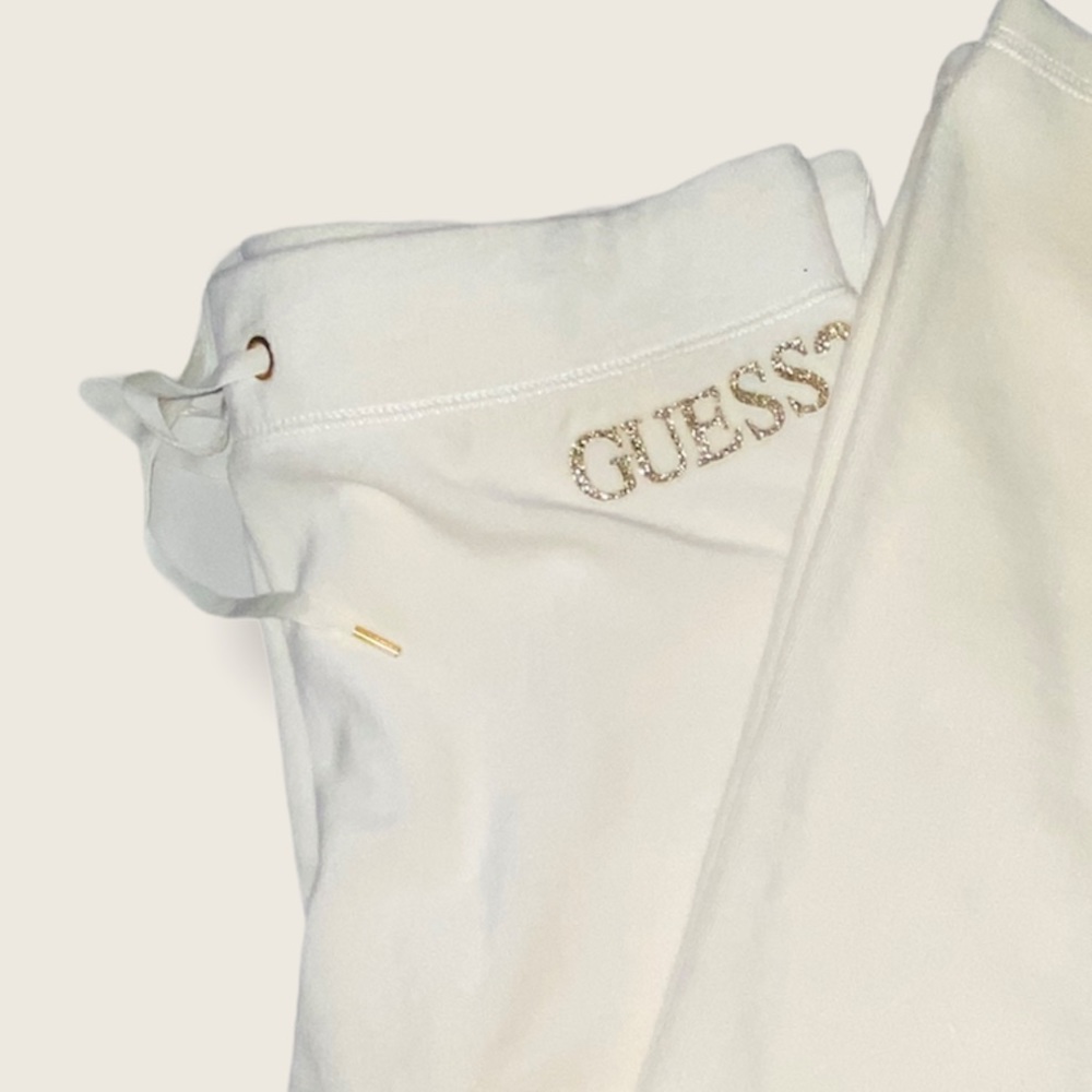 Brand New Guess sweatpants - Picture 2 of 3